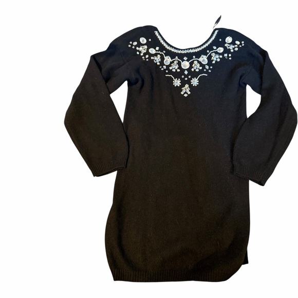 Elegant Black Embellished Midi Dress - Picture 2 of 8